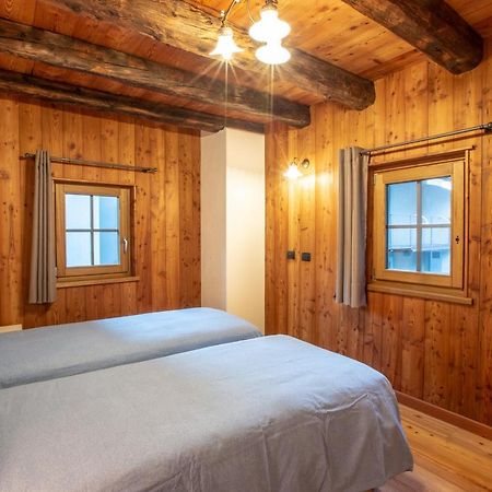 L'Atelier Du Temps - Les Greniers Appartements อาออสตา ภายนอก รูปภาพ