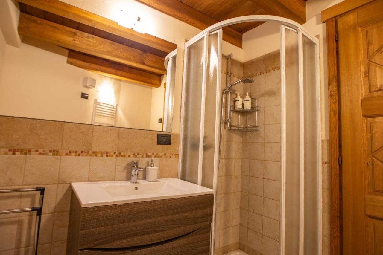 L'Atelier Du Temps - Les Greniers Appartements อาออสตา ภายนอก รูปภาพ