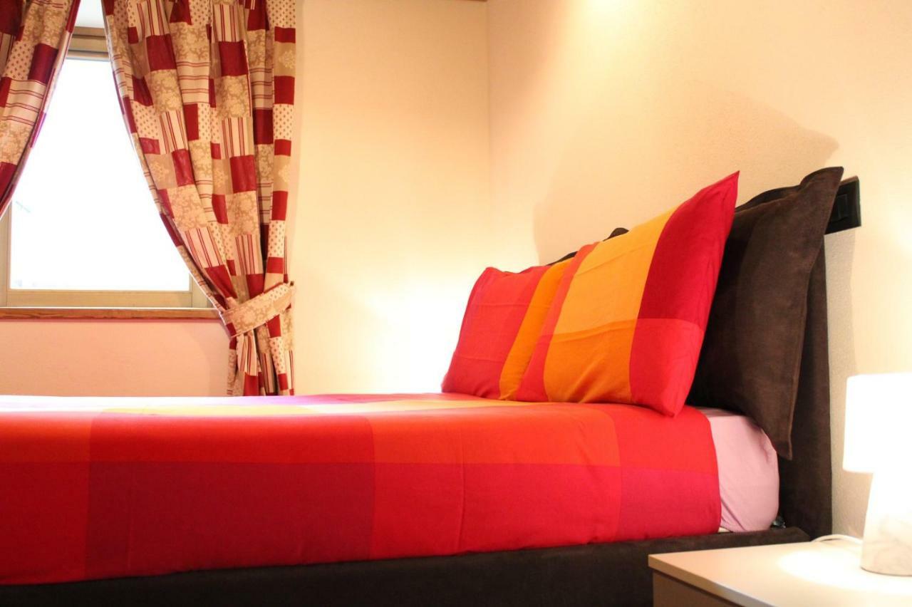 L'Atelier Du Temps - Les Greniers Appartements อาออสตา ภายนอก รูปภาพ