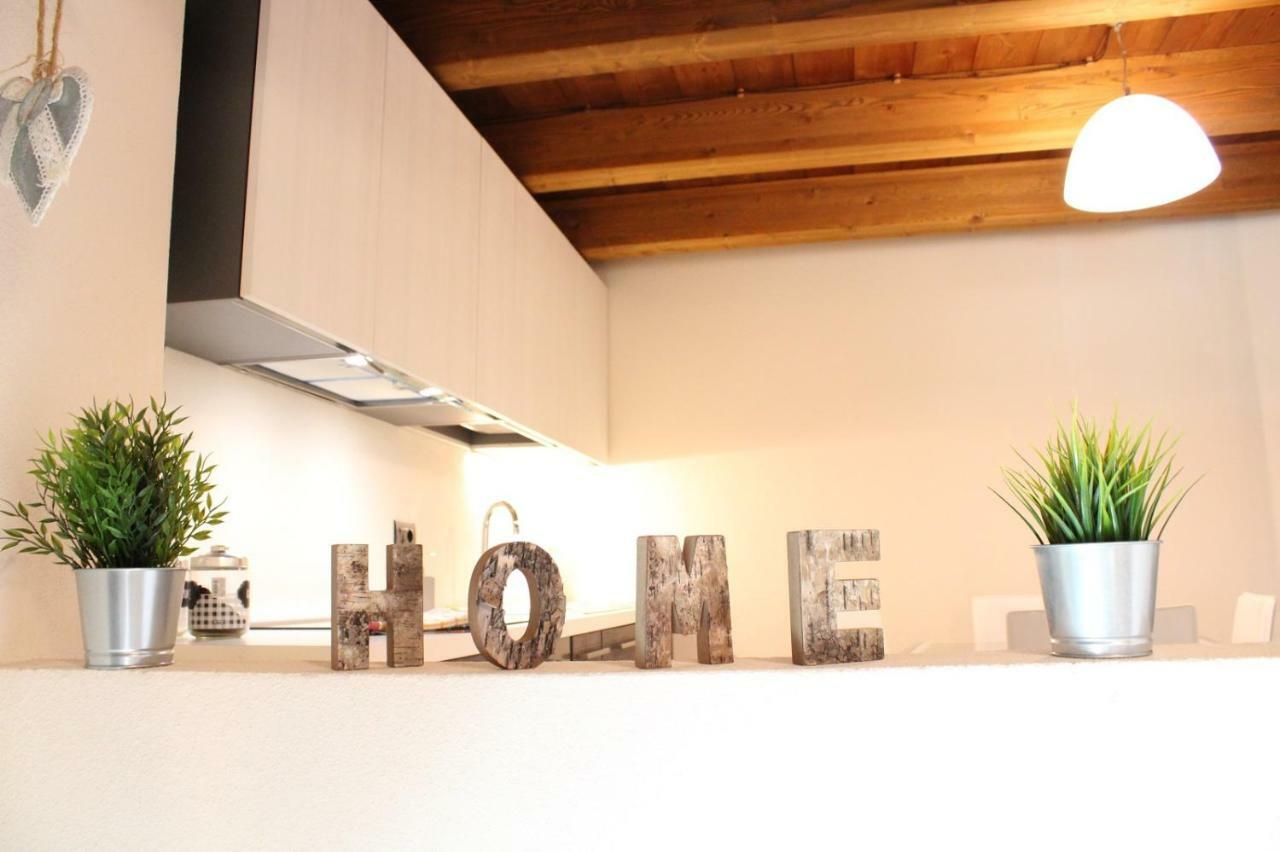 L'Atelier Du Temps - Les Greniers Appartements อาออสตา ภายนอก รูปภาพ